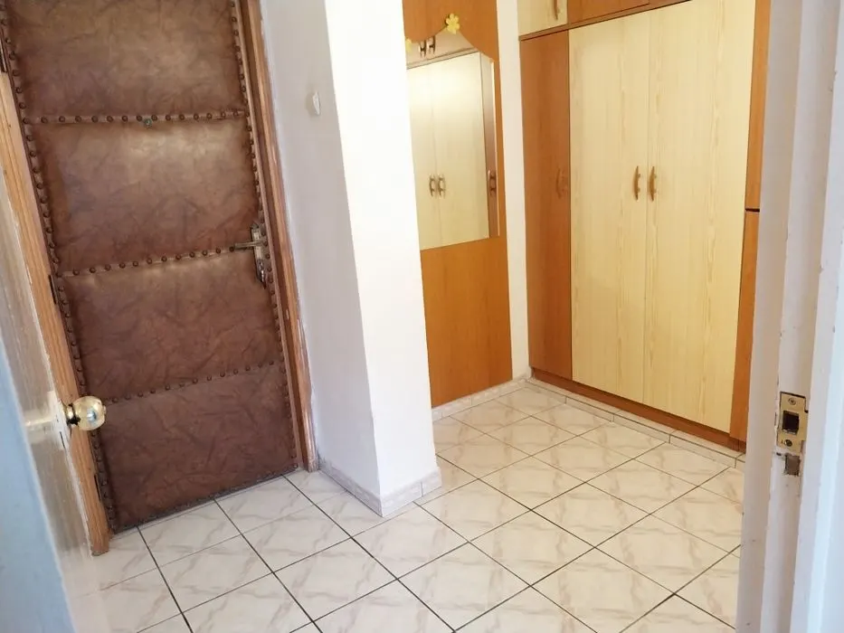 Garsoniera decomandata etaj intermediar Astra- Sitarului - foto 6