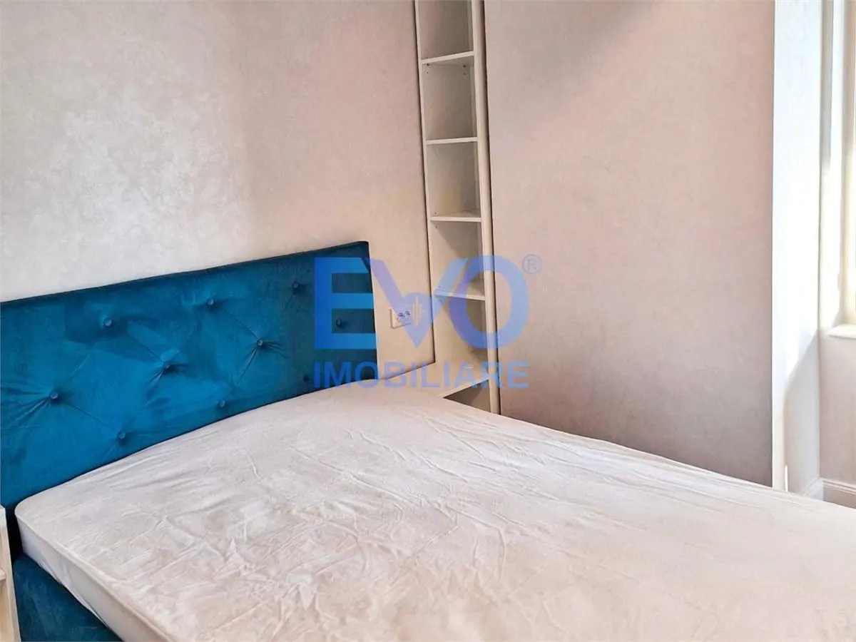 Apartament cu 2 camere, 2 locuri de parcare, etaj 2, Royal Town Copou - foto 5
