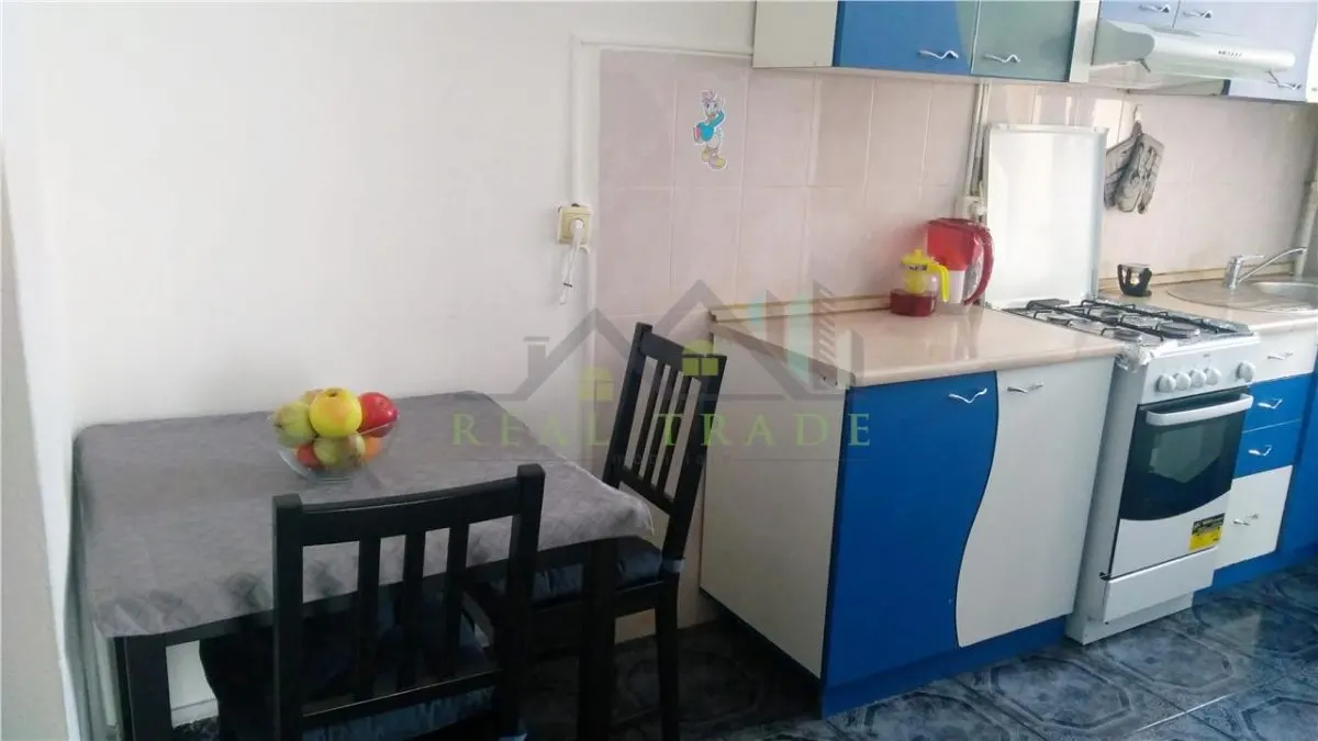 Apartament 2 camere etaj intermediar Calea Bucuresti - foto 3