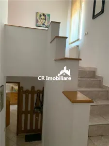 Vila  de vanzare 6 camere Iancu Nicolae cu Gradina - foto 3