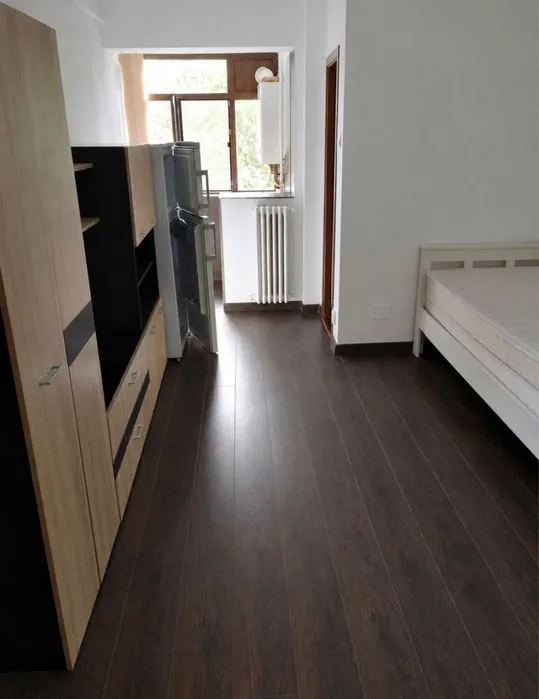 Garsonieră de închiriat | Zonă centrală | Etaj intermediar | Centrală proprie - foto 2