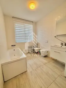 Casa individuala cu 5 camere si 4 bai in Giroc la asfalt. - foto 19