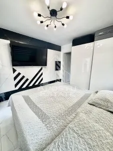 Casa individuala cu 5 camere si 4 bai in Giroc la asfalt. - foto 5