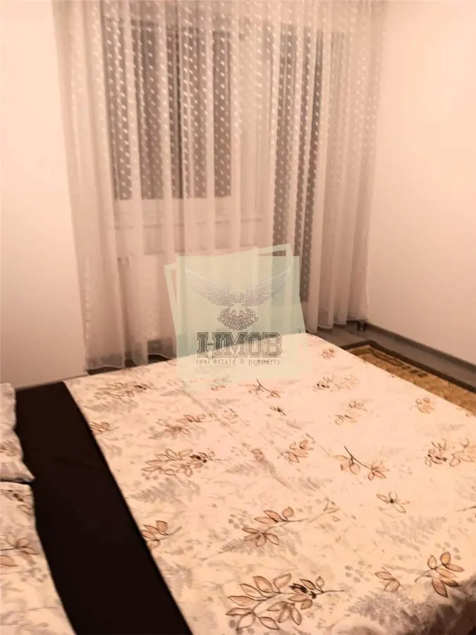 Apartament 2 camere balcon si parcare zona Turnisor - foto 3