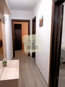 Apartament 2 camere balcon si parcare zona Turnisor - foto 4