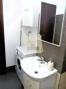 Apartament 2 camere balcon si parcare zona Turnisor - foto 9