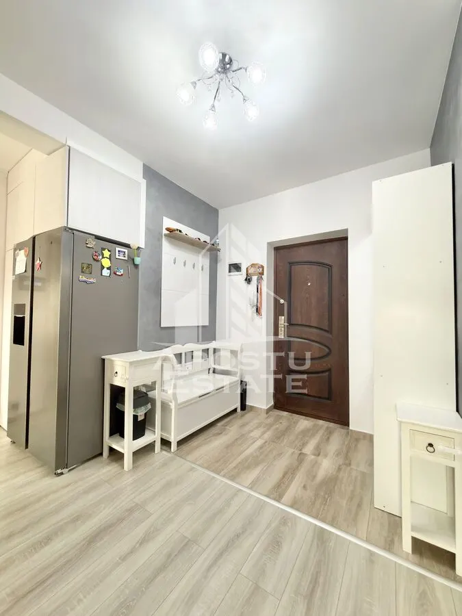Apartament cu 3 camere decomandat, complet mobilat la parter in Giroc. - foto 12