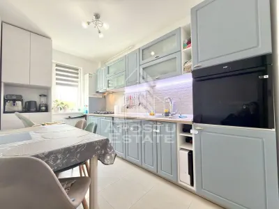 Apartament cu 3 camere decomandat, complet mobilat la parter in Giroc. - foto 5