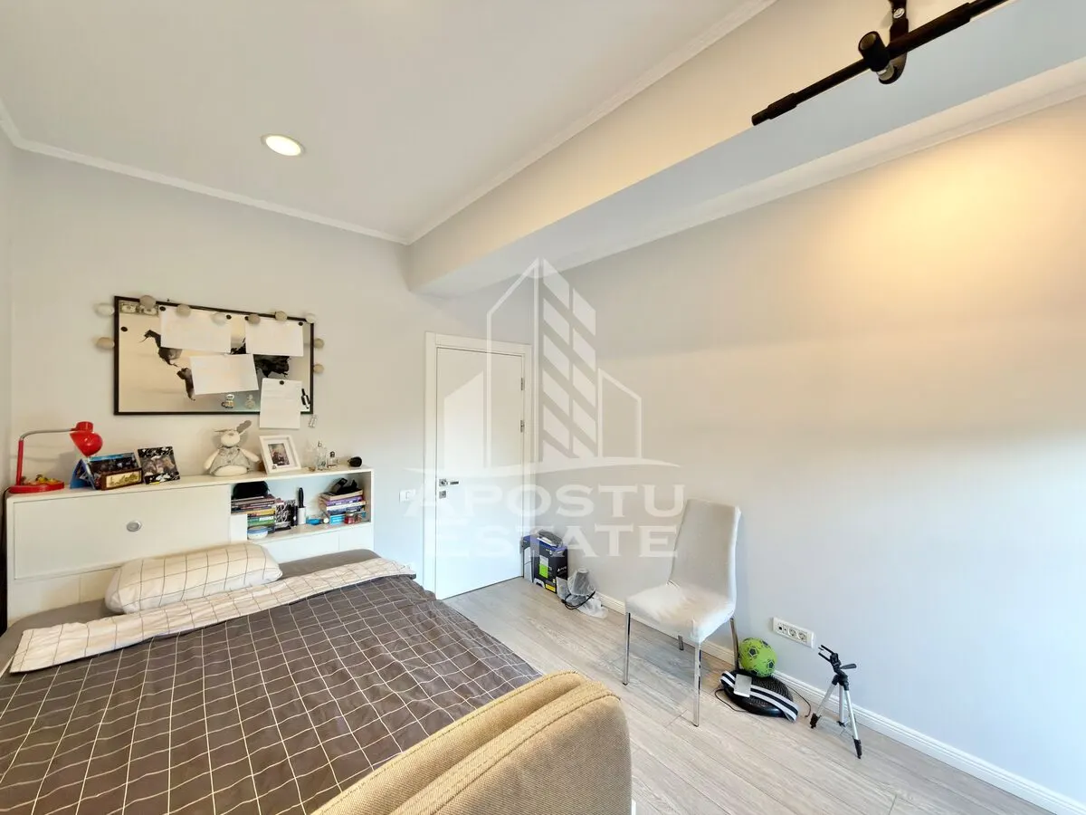 Apartament cu 3 camere decomandat la etajul 1 in Giroc langa Musicescu - foto 13