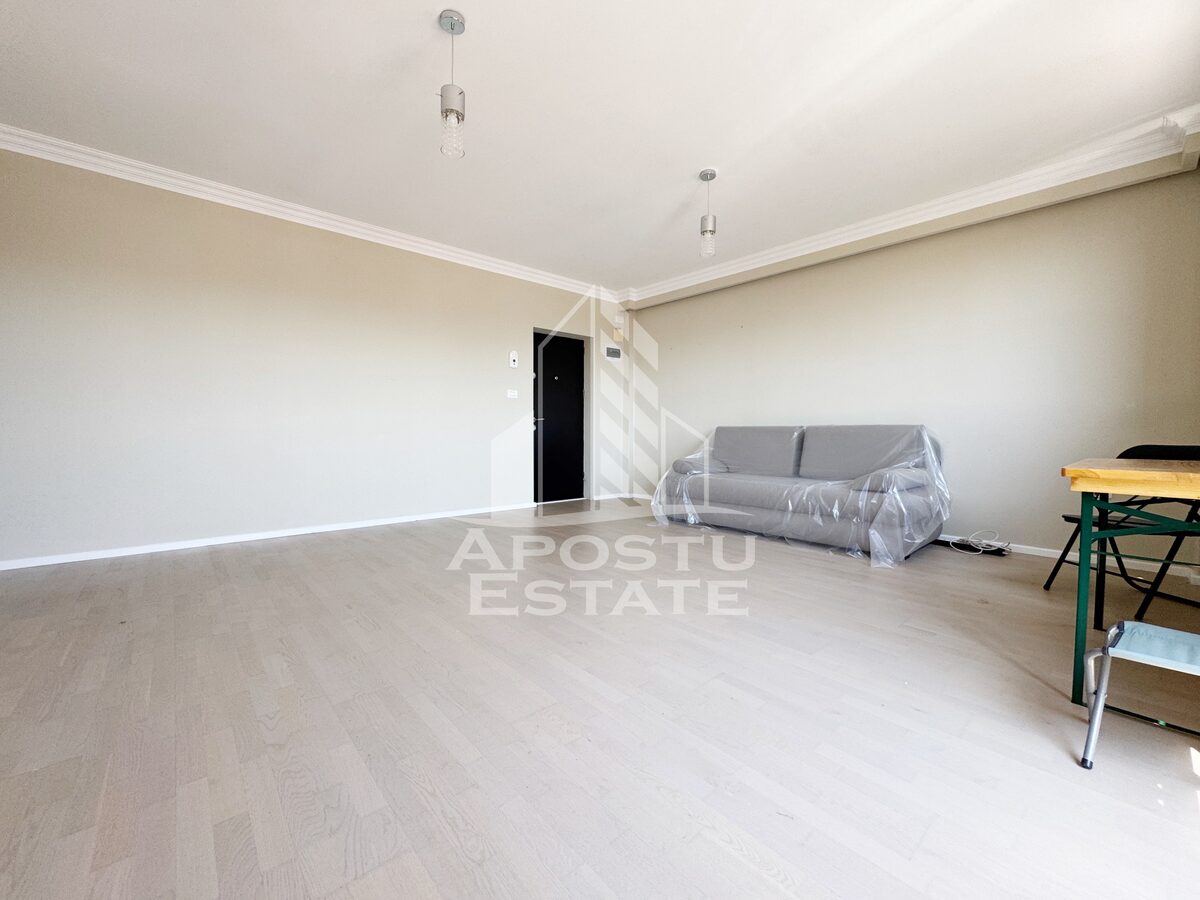 Penthouse 3 camere de vanzare, 97mp utili + balcon -Giroc - foto 20