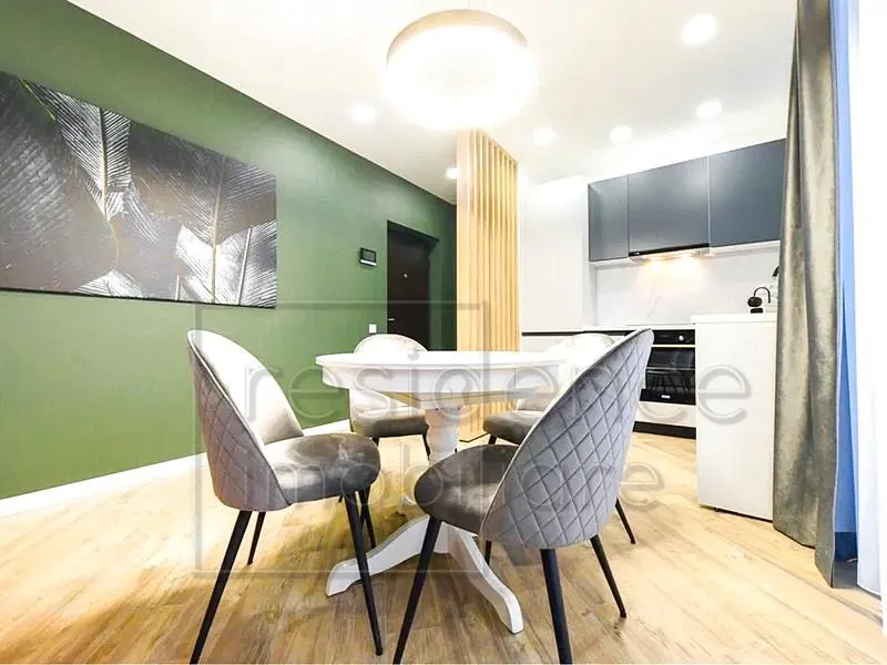 Apartament modern 2 camere, Centru, zona UMF si Parcul Central+Garaj - foto 6