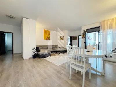 Apartament 4 camere de vanzare, 100mp utili + 2 balcoane -Giroc - Giroc