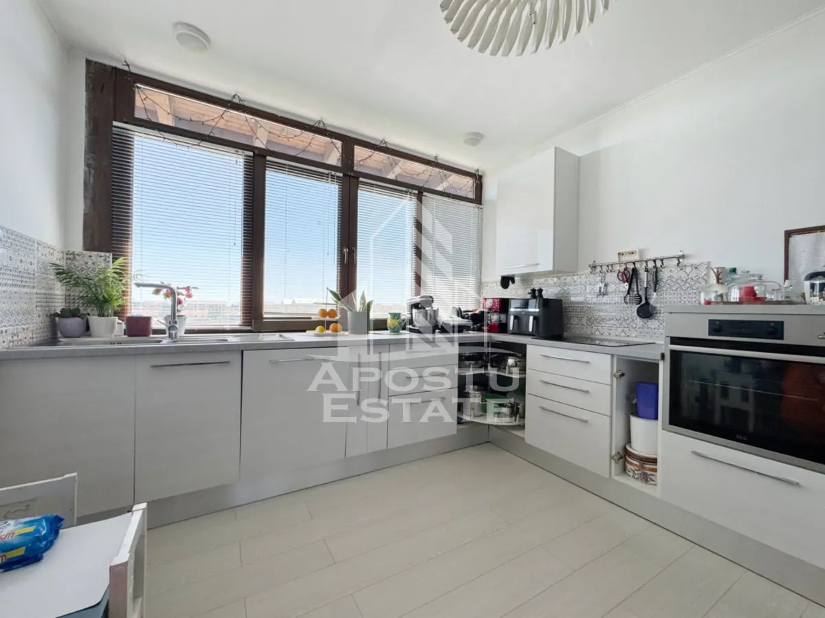 Apartament 4 camere de vanzare, 100mp utili + 2 balcoane -Giroc - foto 11