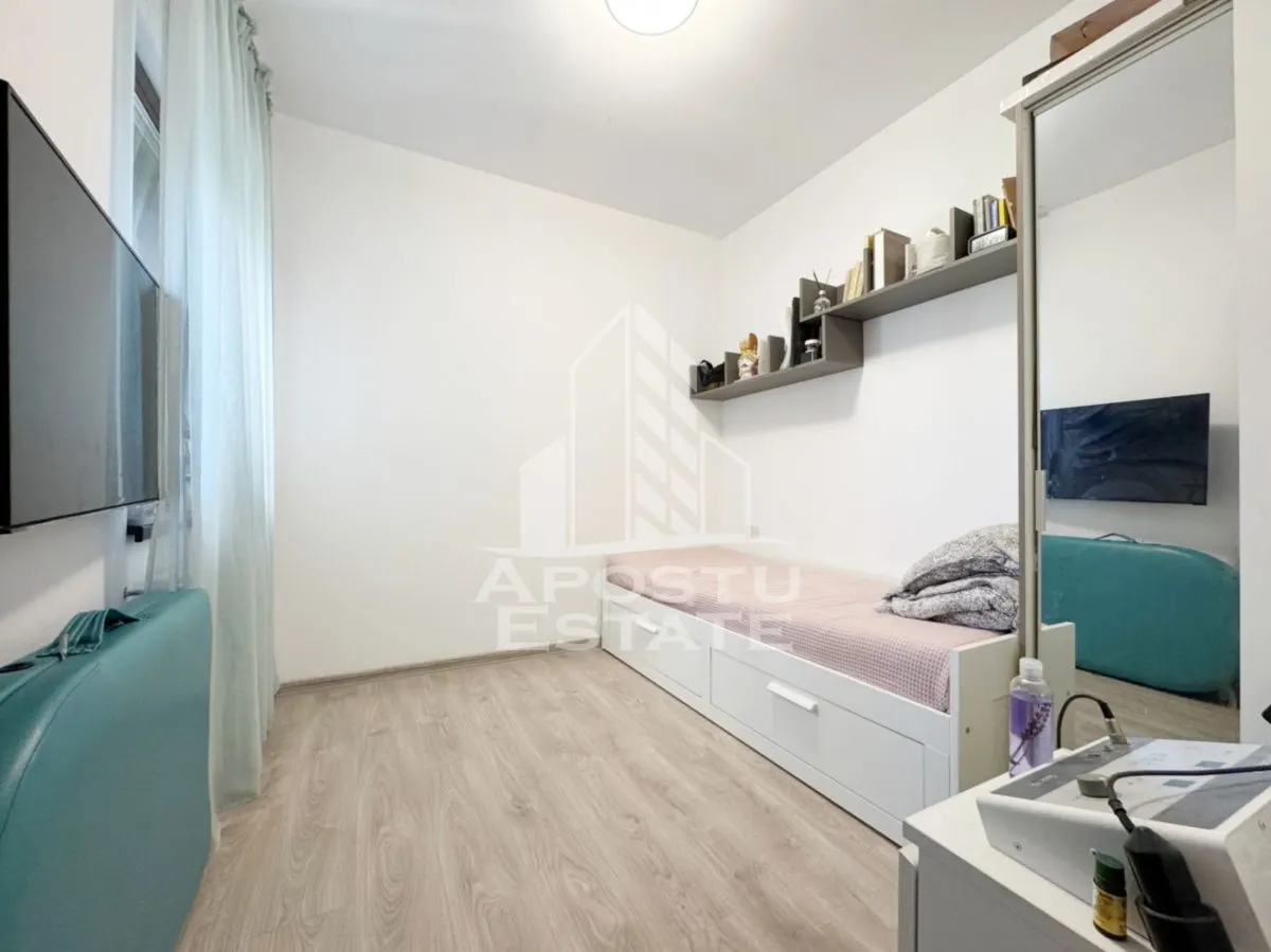Apartament 4 camere de vanzare, 100mp utili + 2 balcoane -Giroc - foto 6