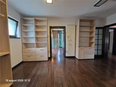 Vila de inchiriat, 7 camere, Green Valley, Brasov - foto 11