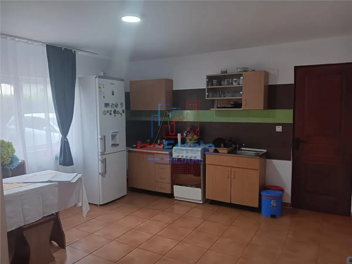 OCAZIE! Vorovesti rond TLT  CASA  PARTER  ST-102mp TEREN 700mp dubla deschidere - foto 11