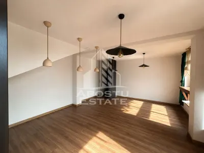 Spatiu comercial stradal, 150 mp, S+P+E+M, zona Olimpia Stadion - Timisoara