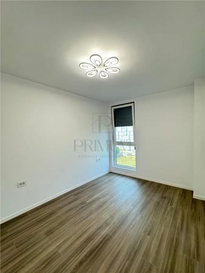 Apartament 3 camere deosebit mobilat si utilat modern in bloc nou - Torontalului - foto 12