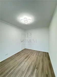 Apartament 3 camere deosebit mobilat si utilat modern in bloc nou - Torontalului - foto 9