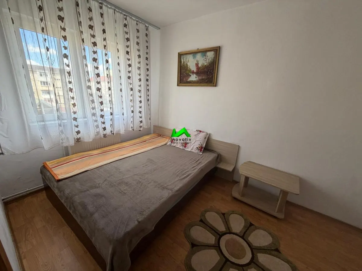 Apartament de inchiriat 2 camere Sibiu Vasile Aaron - foto 2