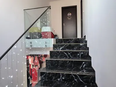 Casă premium de vânzare în Ciorogârla â€“ complet mobilată și utilată, la doar 10 minute de București - foto 12