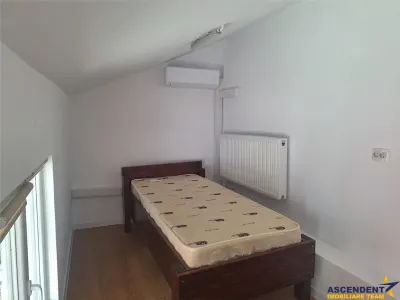 Resedinta/ spatiu profesional de inchiriat, Ghimbav â€“ Central - foto 4