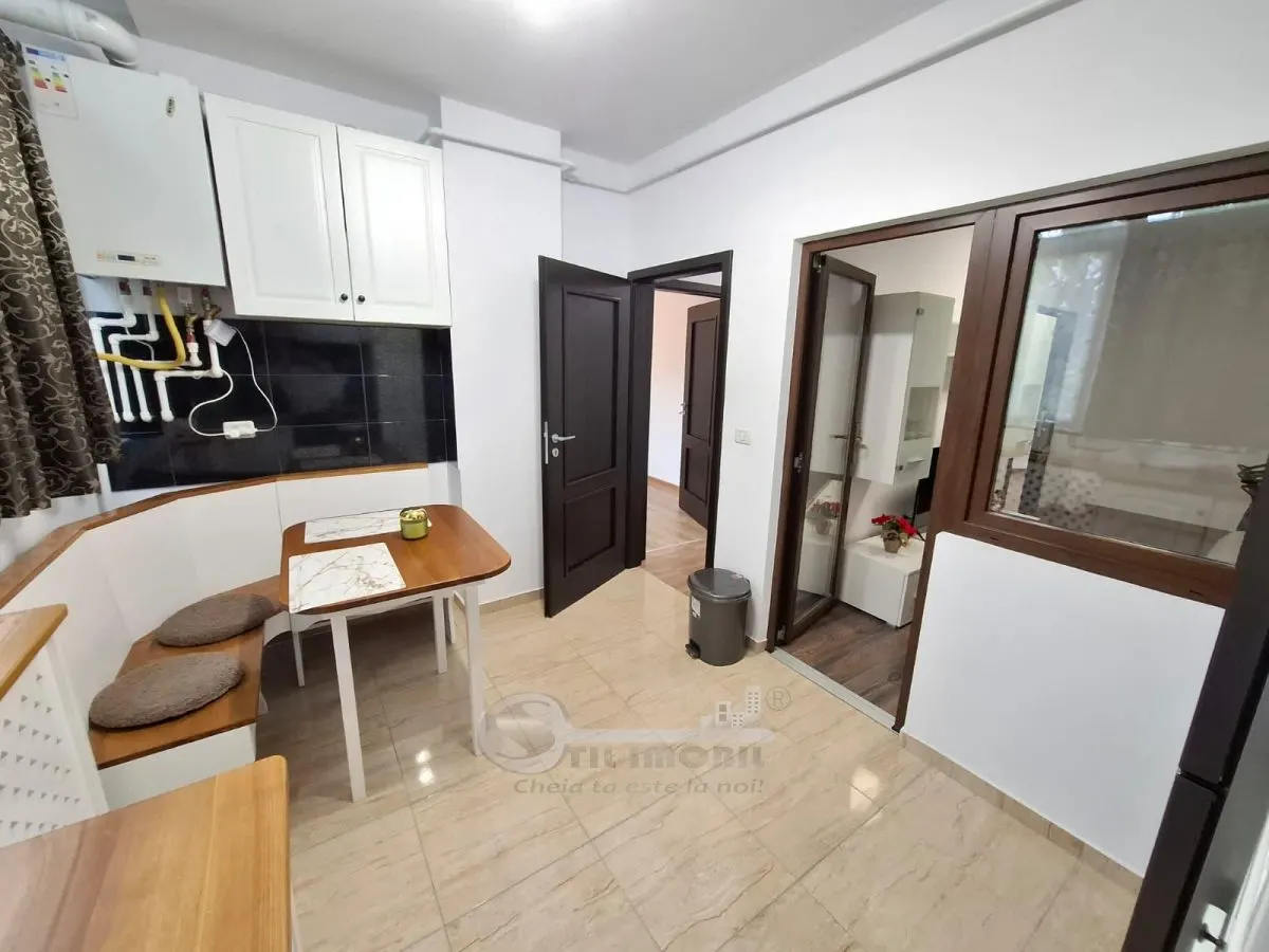 Apartament 3 camere decomandat, capat Cug Valea Adanca, bloc  2022, etaj 1, baie cu geam, parcare privata, liber - foto 15