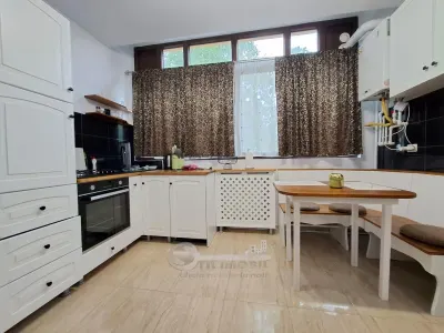 Apartament 3 camere decomandat, capat Cug Valea Adanca, bloc  2022, etaj 1, baie cu geam, parcare privata, liber - foto 17