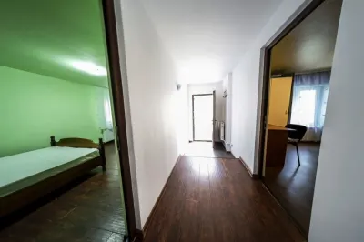 Apartament 3 Camere la Vila Central - P-ta Unirii- 550 euro - foto 6