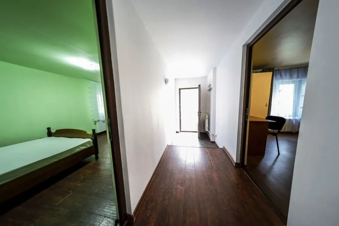 Apartament 3 Camere la Vila Central - P-ta Unirii- 550 euro - foto 6