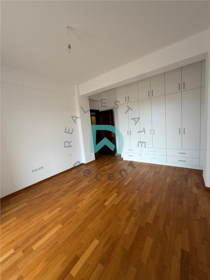 Penthouse 4 camere de vanzare - Balanta Residence, Sibiu - foto 9