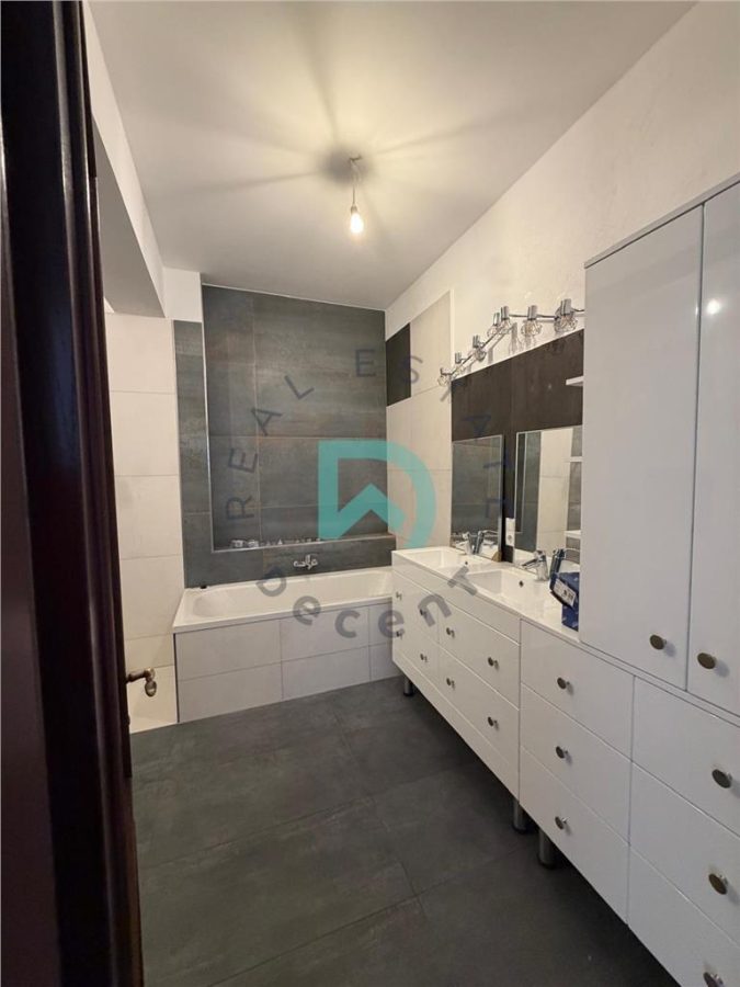 Penthouse 4 camere de vanzare - Balanta Residence, Sibiu - foto 10