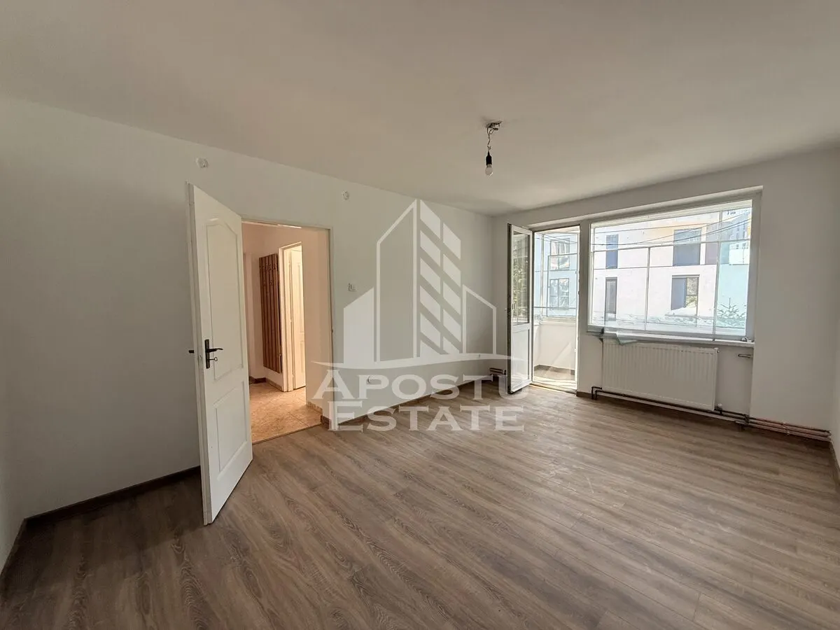 Apartament 3 camere de vanzare, zona Tipografilor, Timisoara - foto 2