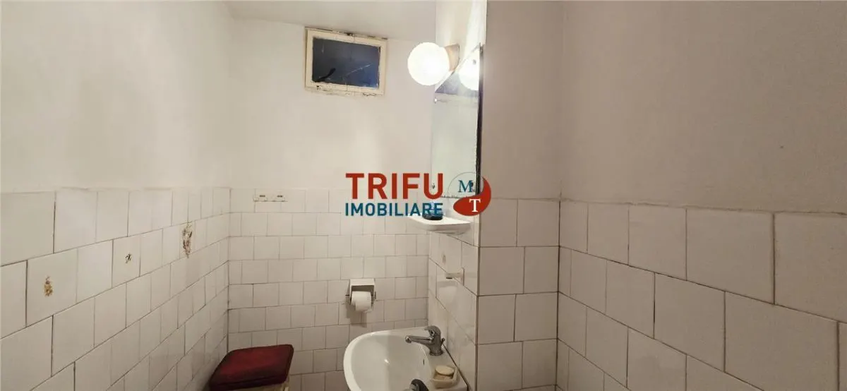 Apartament 3 Camere 71mp în zona Schit - foto 9