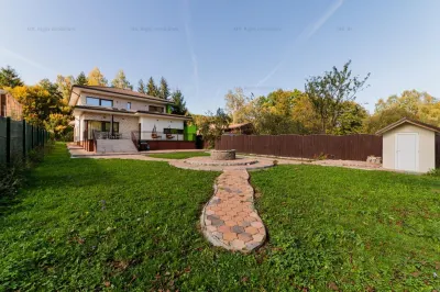 VILA SPECTACULOASA | 5 CAMERE | 808MP TEREN | GARAJ | BRASOV - Brasov