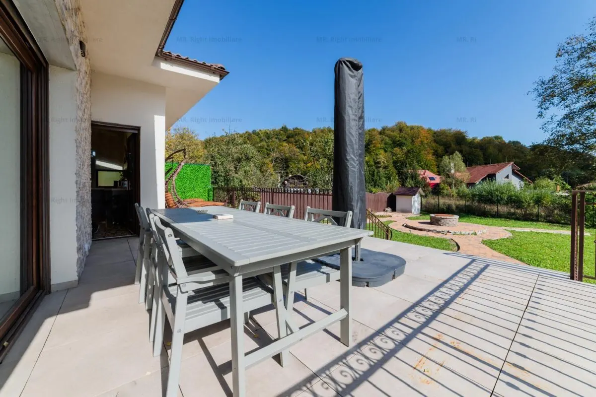 VILA SPECTACULOASA | 5 CAMERE | 808MP TEREN | GARAJ | BRASOV - foto 12