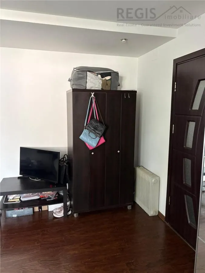 Garsoniera decomandata str De Mijloc Brasov COMISION 0% - foto 10