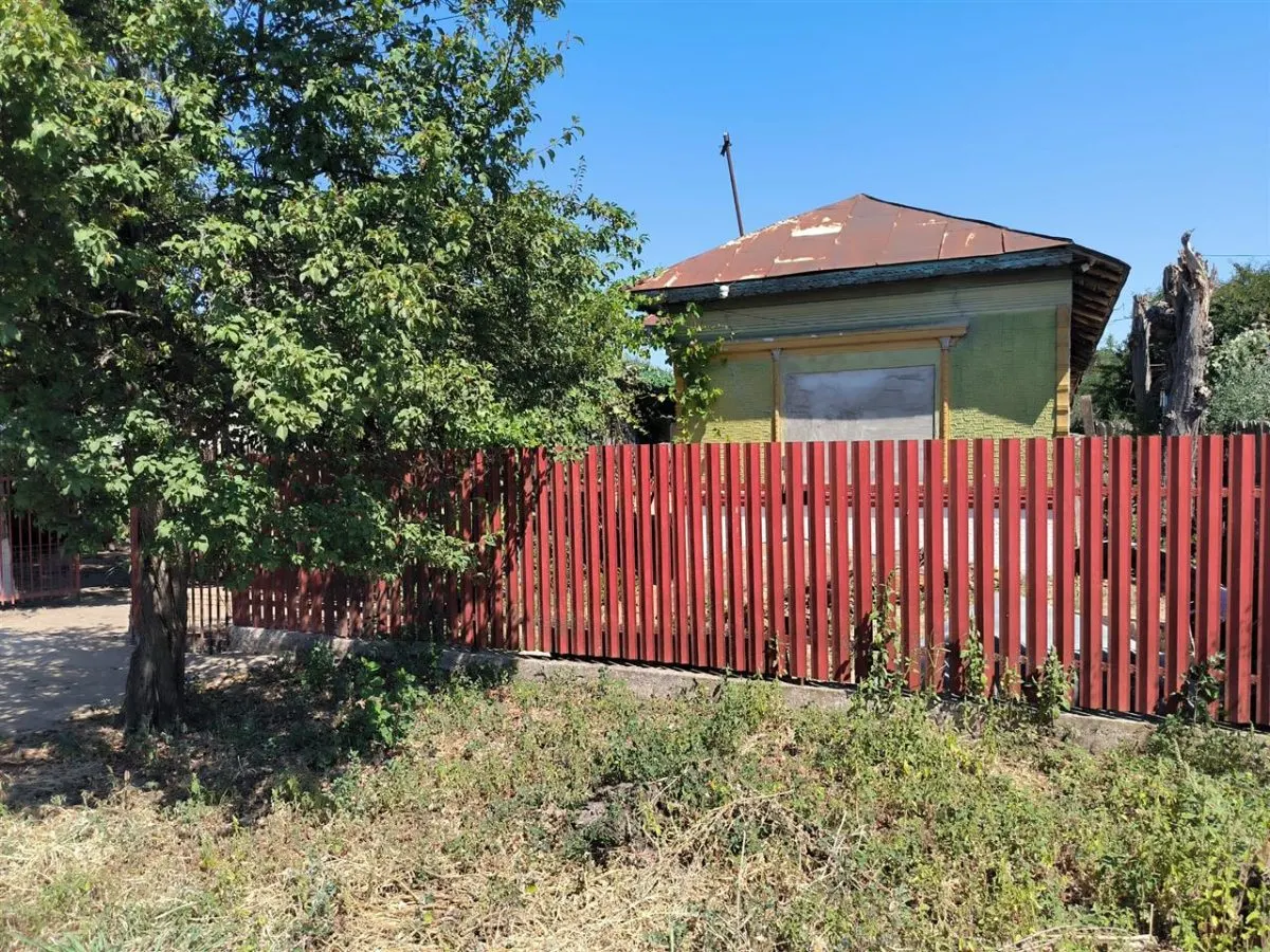 Casa de vanzare in sat Novaci â€“ teren de p865 mp, acces asfaltat,Ocazie! - foto 1