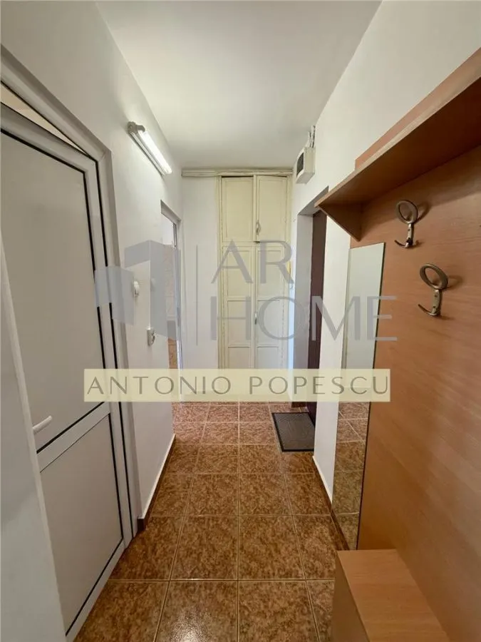 Garsoniera, centrala proprie, Ploiesti, ultracentral. - foto 12