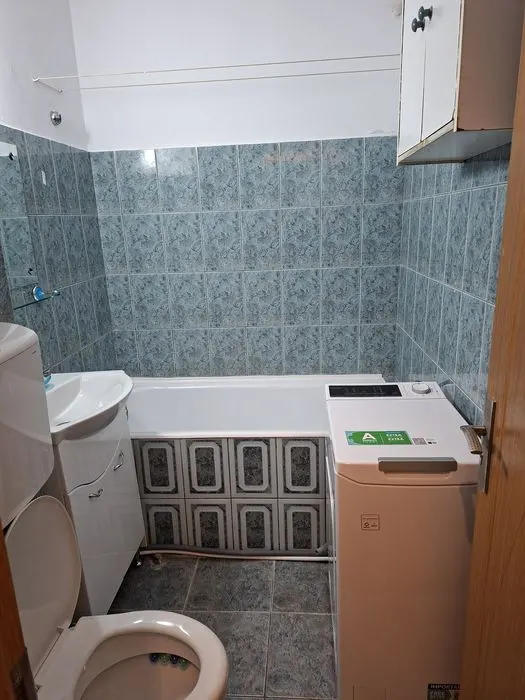 Apartament 2 camere de închiriat | Podu Roș â€“ Liceul Racoviță | Centrală proprie | Balcon | Etaj 4/10 - foto 7