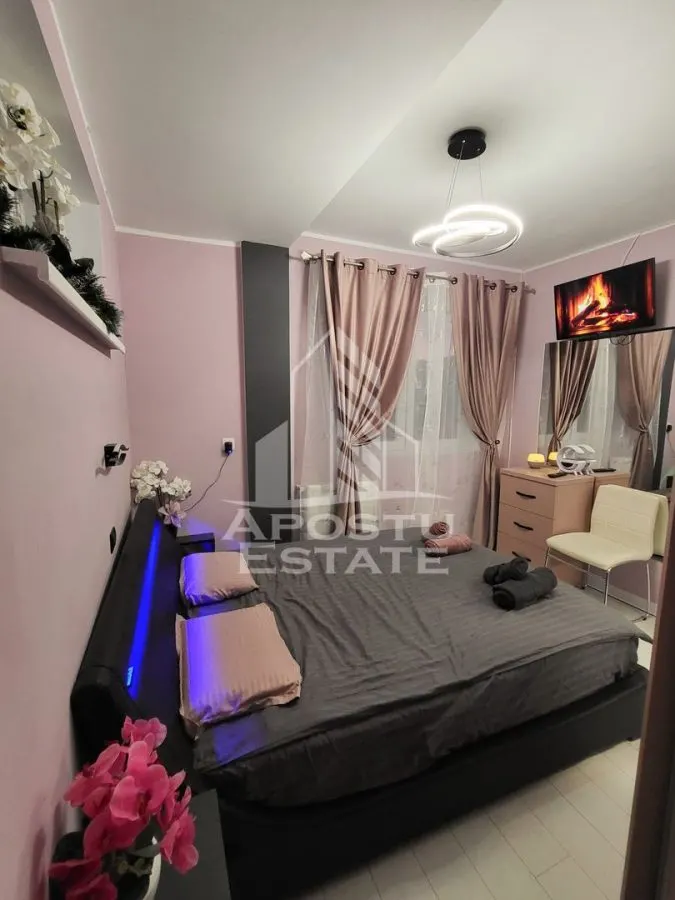 Casa cu 4 camere,  la cheie, lux, 110mp, 2 parcari, an 2020, in Deva - foto 2