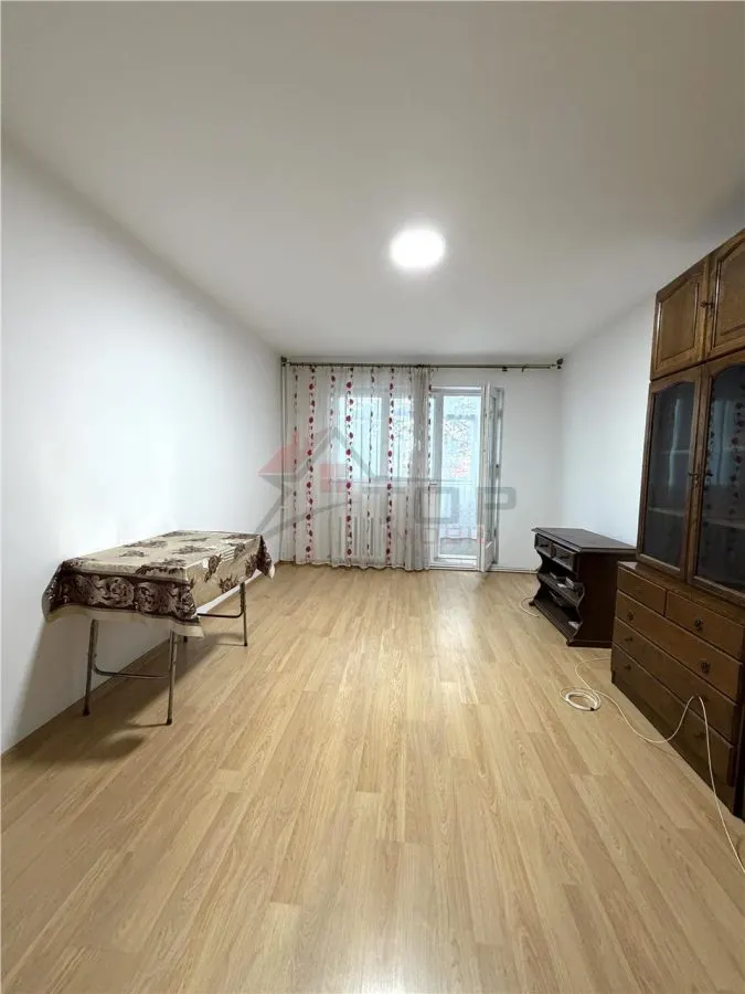 Apartament 2 camere, etajul 3- Nicolina, Gara Internationala - foto 4