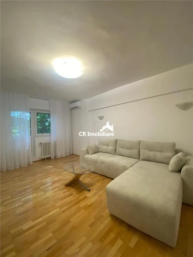 Apartament 3 camere Calea Vacaresti/ Pridvorului - foto 1