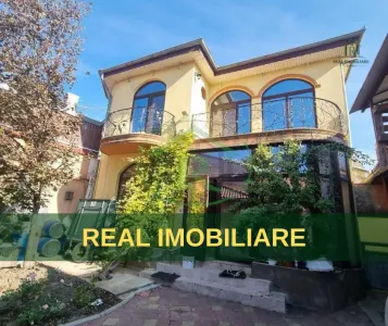 Casa tip P+1 zona Centru - Piata ! - Buzau