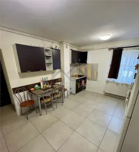 Apartament  2 camere |  Et.4, 50 mp, centrala -Zona Iulius Mall - foto 3