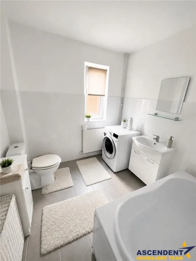 Casa individuala cu 5 camere, garaj, pivnita si curte proprie, Sangeorgiu de Mures - foto 7