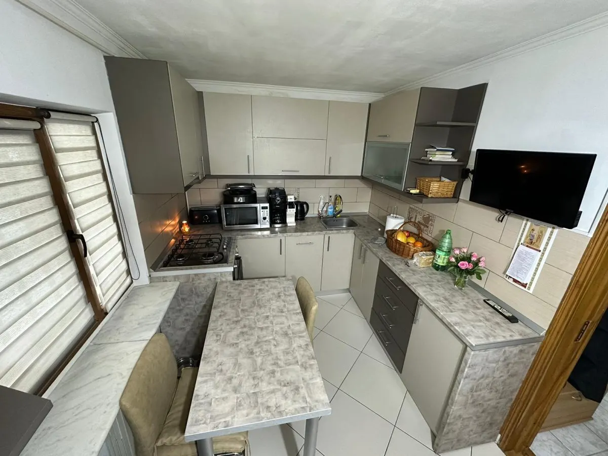 Apartament cu 4 camere/Spatiu birouri/ Cabinet - Nicolina - foto 8