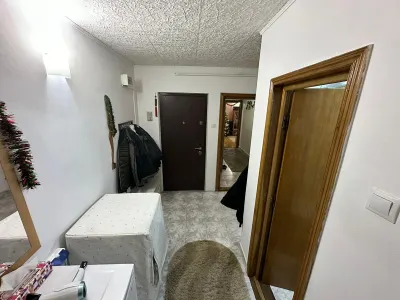 Apartament cu 4 camere/Spatiu birouri/ Cabinet - Nicolina - foto 9