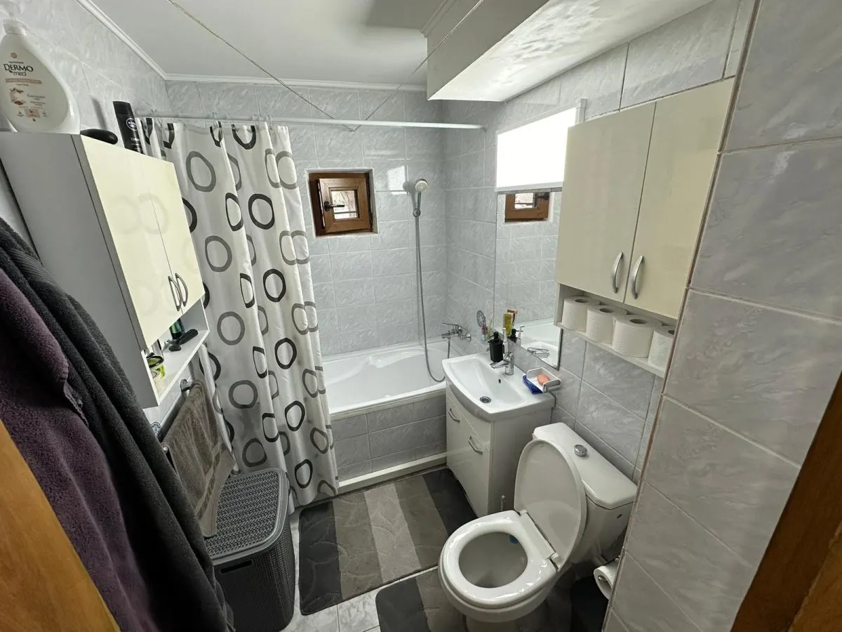 Apartament cu 4 camere/Spatiu birouri/ Cabinet - Nicolina - foto 10
