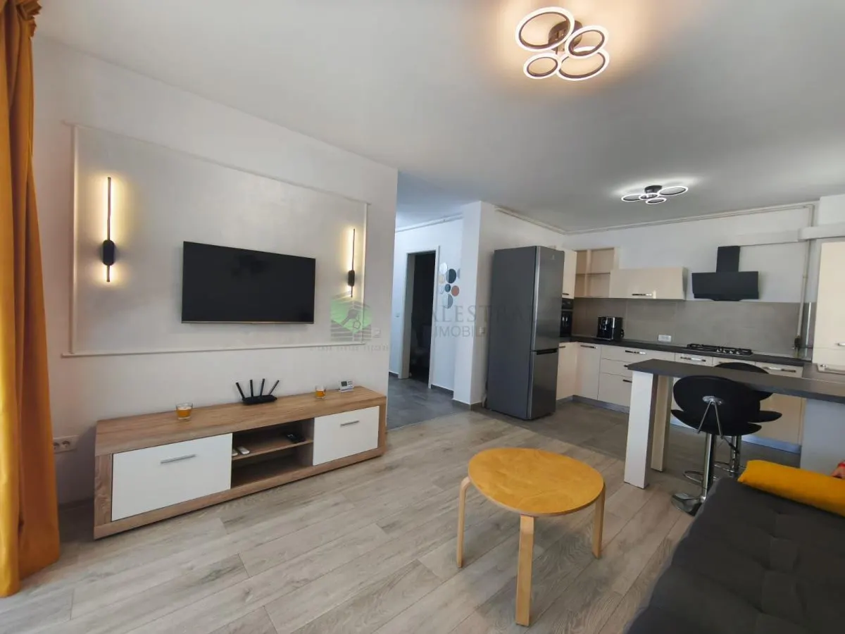 Studio Kasper Coresi mobilat-utilat,parcare,159000 Euro - foto 2